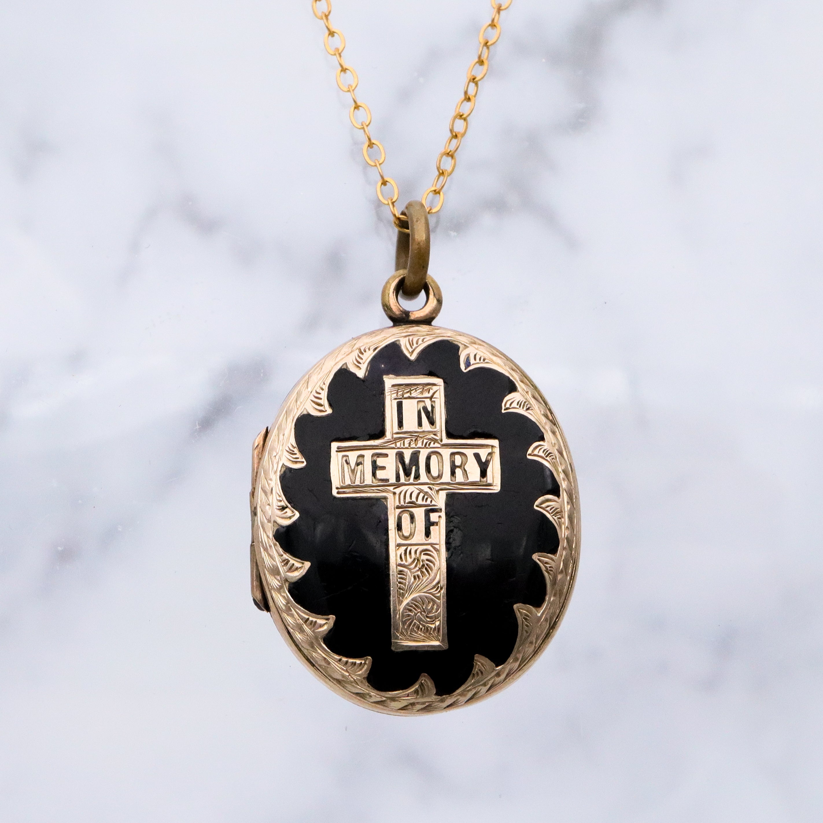 Antique Victorian 9k gold front & back "In Memory Of" black enamel mourning locket pendant